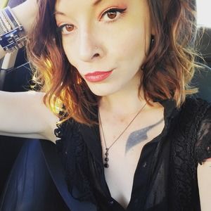 Meet your Posher, Sabrina